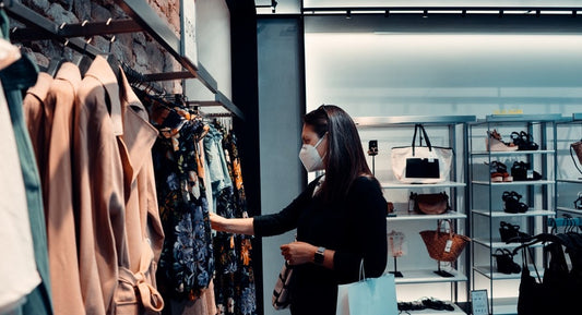 Shopping avec un masque