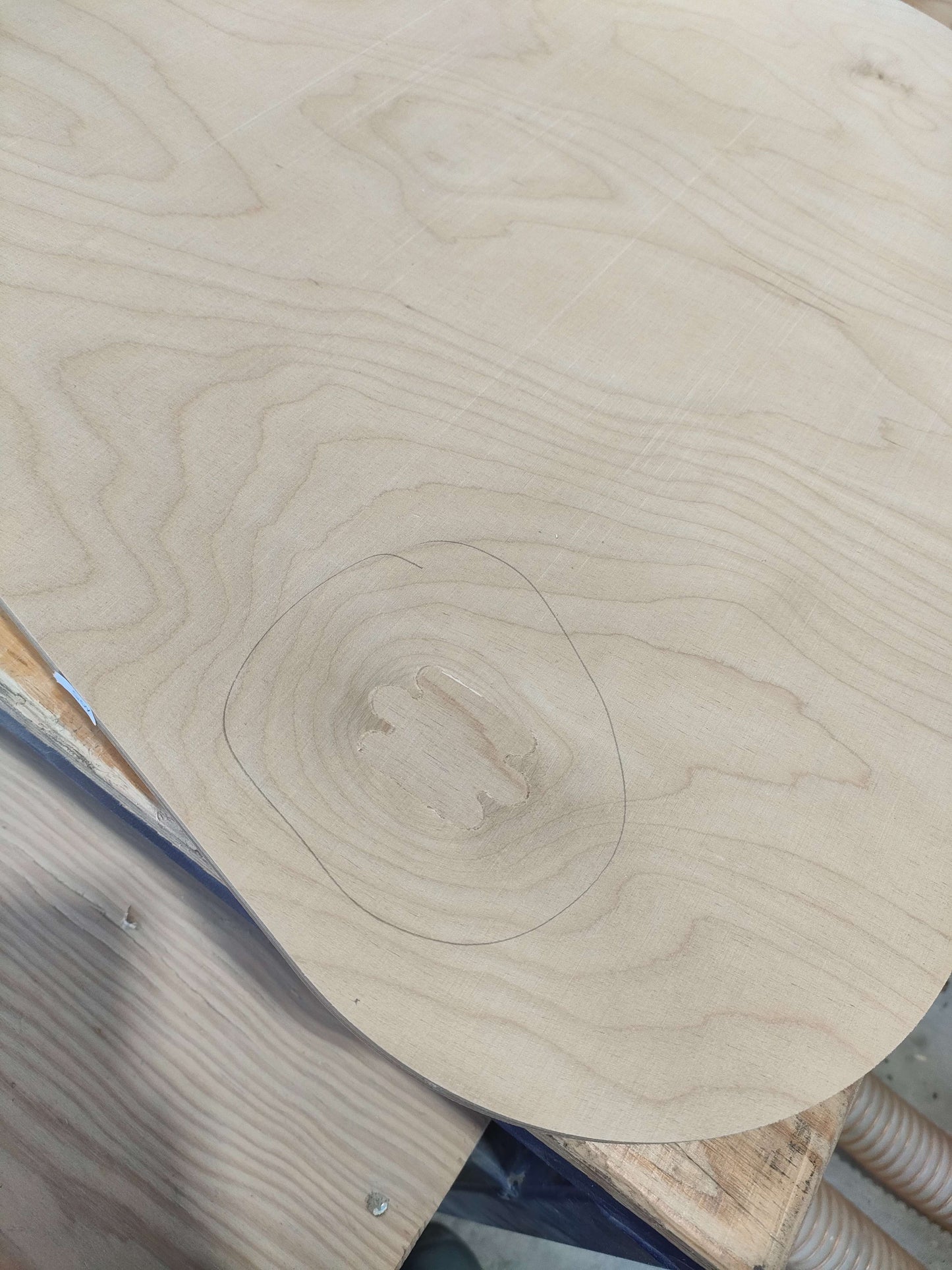 Table basse Gigogne Polygonale en bois - EDIE-Bluedigo
