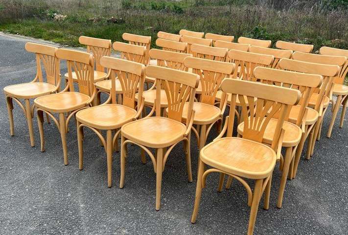 chaise de bistrot dans le goût Baumann à palmette-Bluedigo