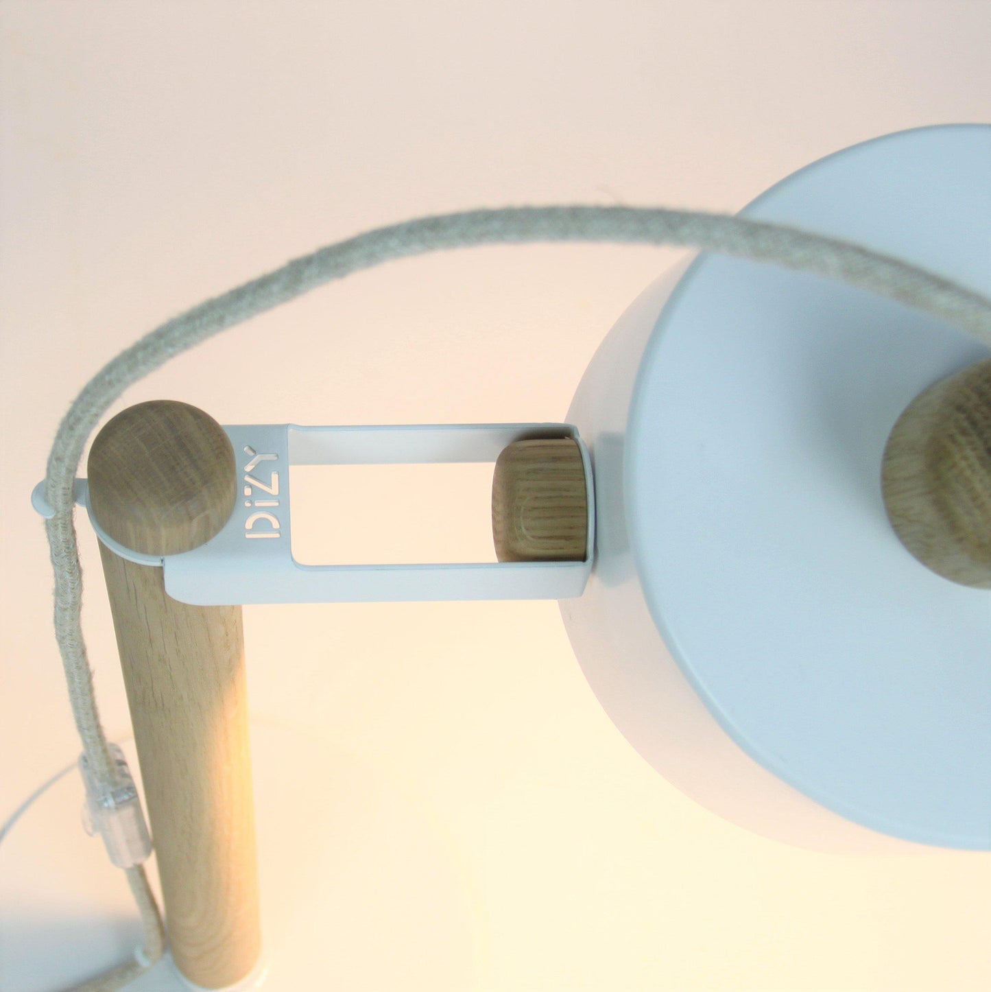 Lampe de bureau by Suzanne DIZY - 40 x 49 cm-Bluedigo