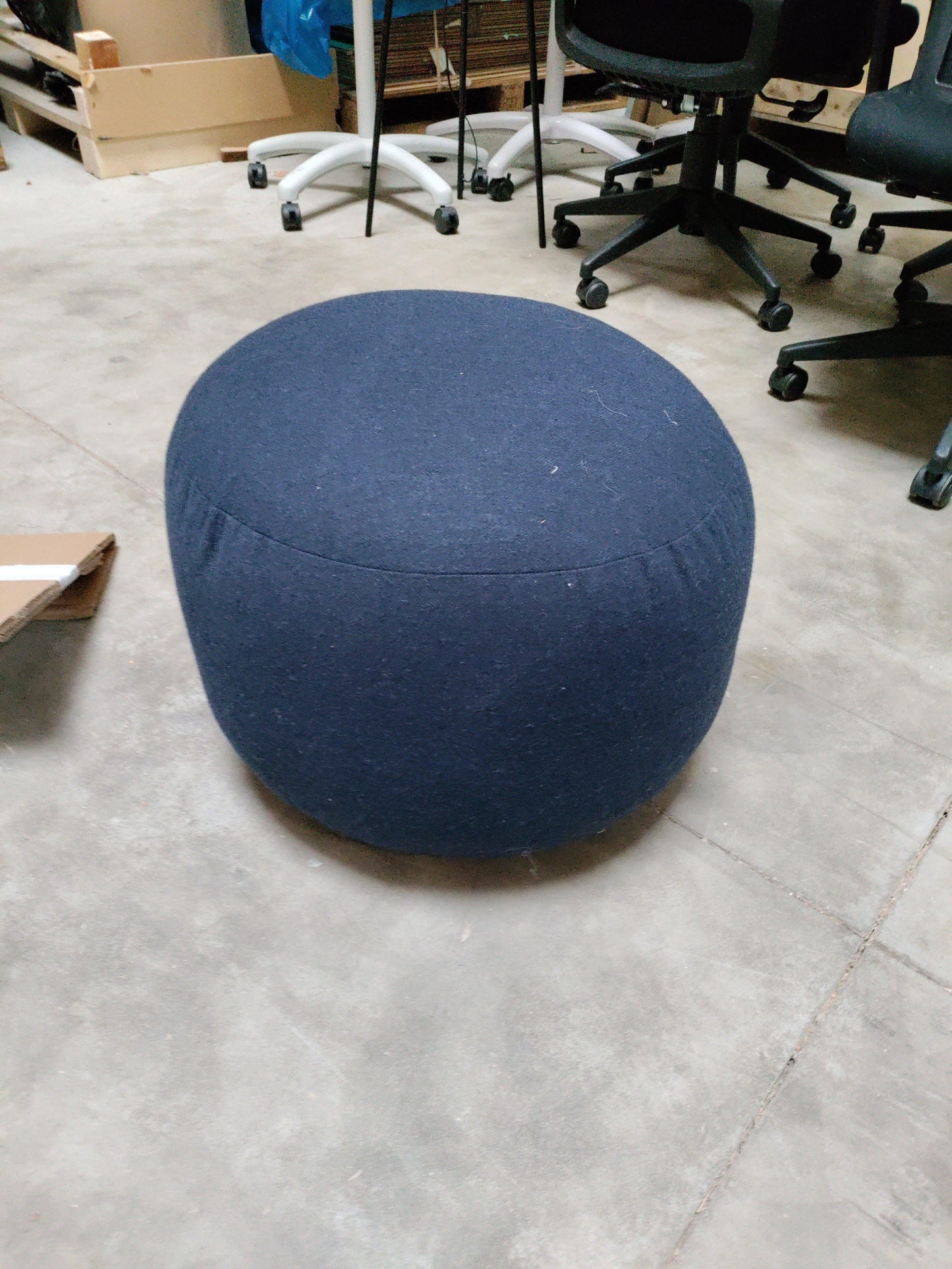 Pouf Tissu Bleu marine-Bluedigo
