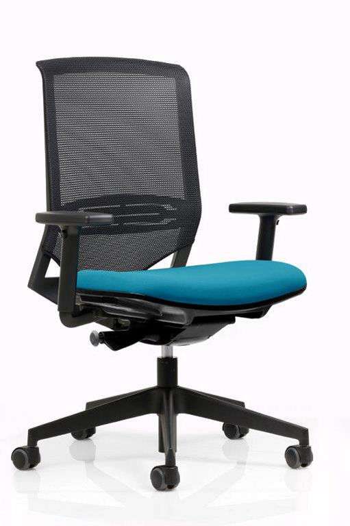 Chaise KENO C ONE Coloris sur mesure - Tissu Catégorie A-Bluedigo