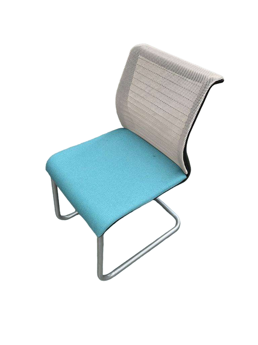 Chaise visiteur Steelcase Think-Bluedigo