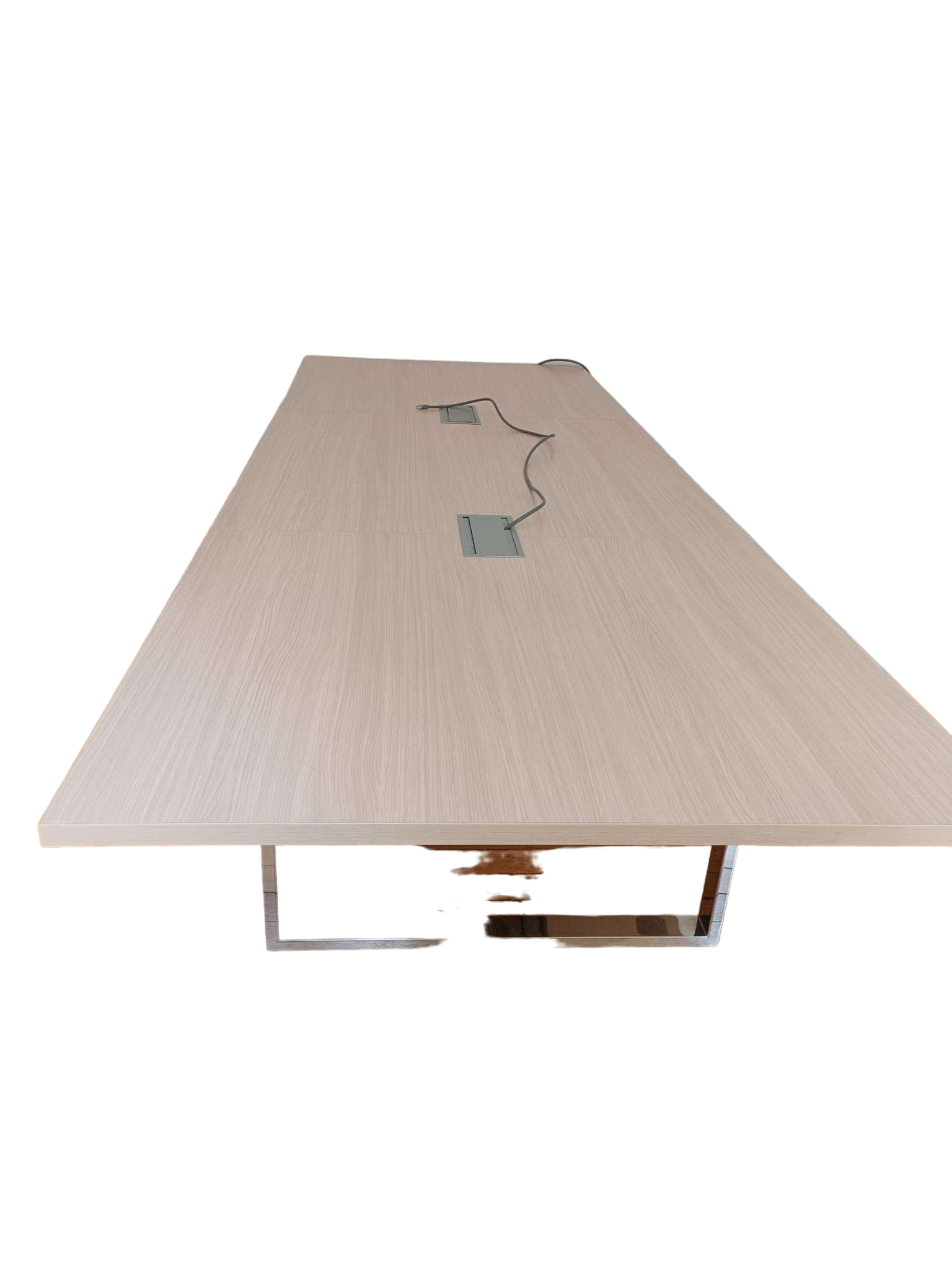 Prestige –Table de conférence – Buronomic-Bluedigo