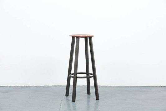 Tabouret vintage pagholz chêne et noir-Bluedigo